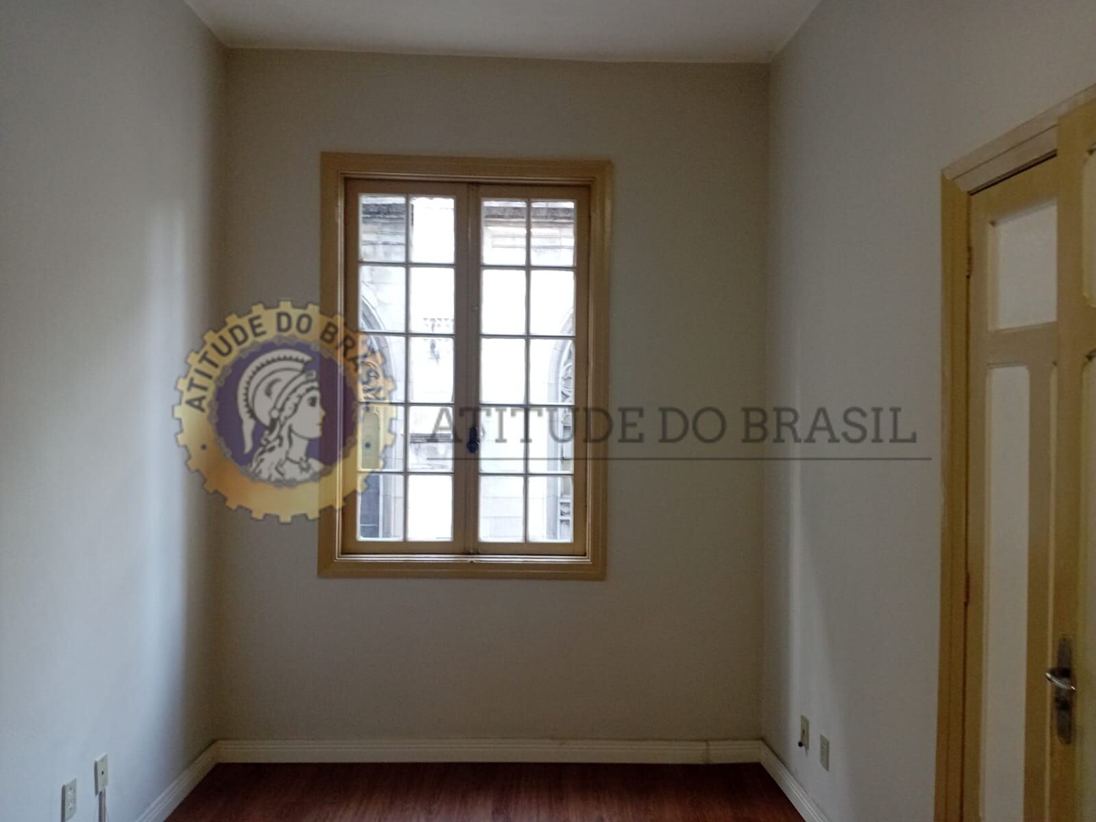 EDIFÍCIO COMERCIAL APTO PARA RETROFIT RESIDENCIAL – SÉ – COD 3104.00015